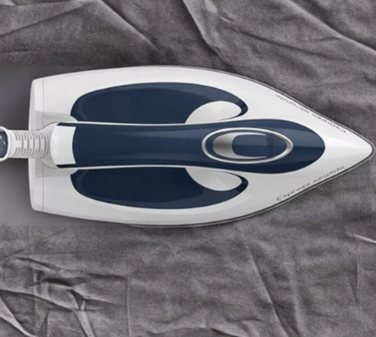 Steam generator iron from the UK’s No.1 Linen Care Brand, gliding across fabric with powerful steam performance. Save £80.