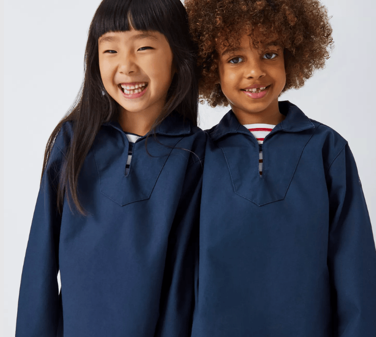 This is a banner for Armor Lux kids clothing.