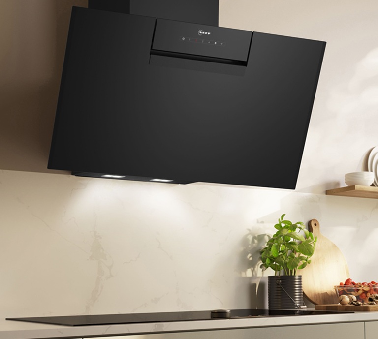 Save up to £100 on qualifying hoods when you buy selected NEFF ovens and hobs