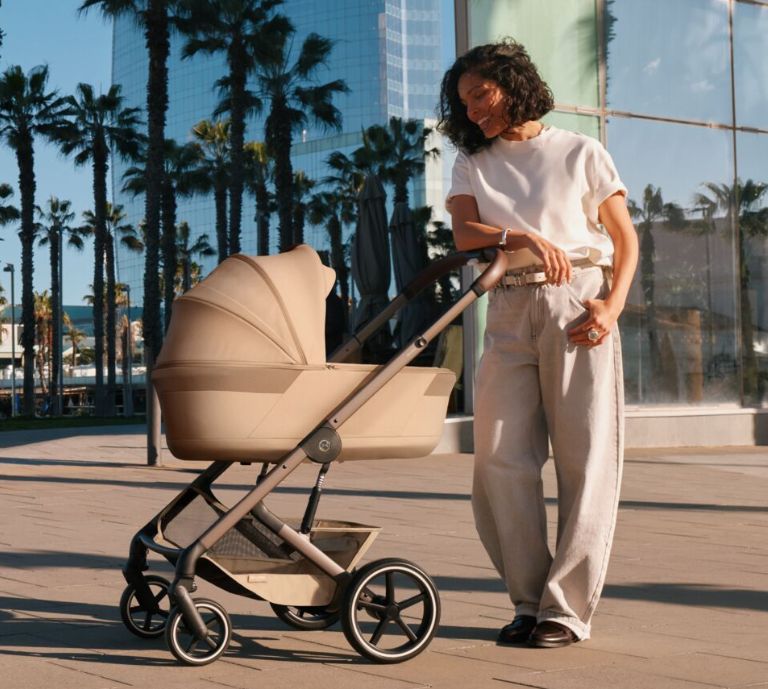 Balios S Lux Pushchair with folding carrycot