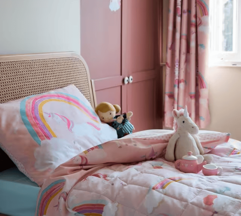 Banner for Magical Unicorn Reversible Pure Cotton Duvet Cover and Pillowcase Set.