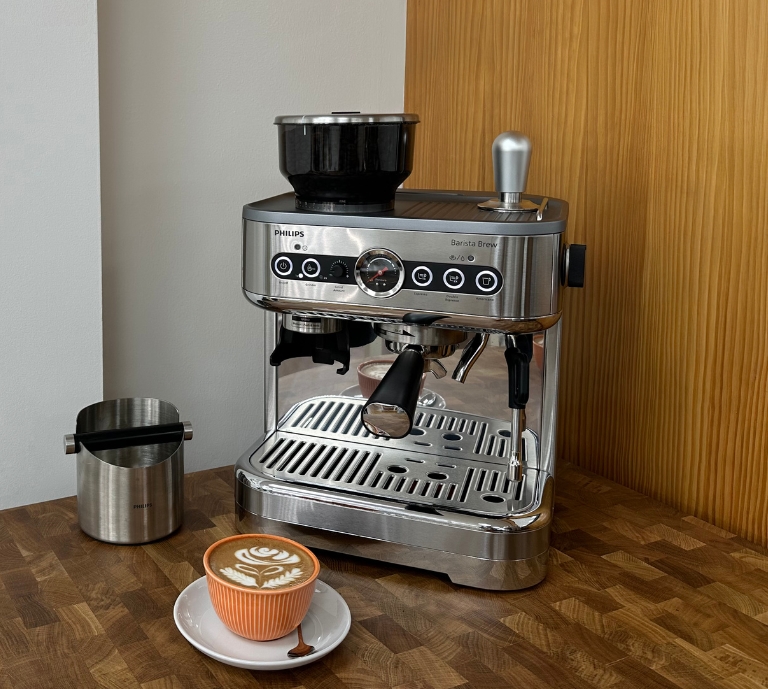 Expert coffee, made simple with Philips