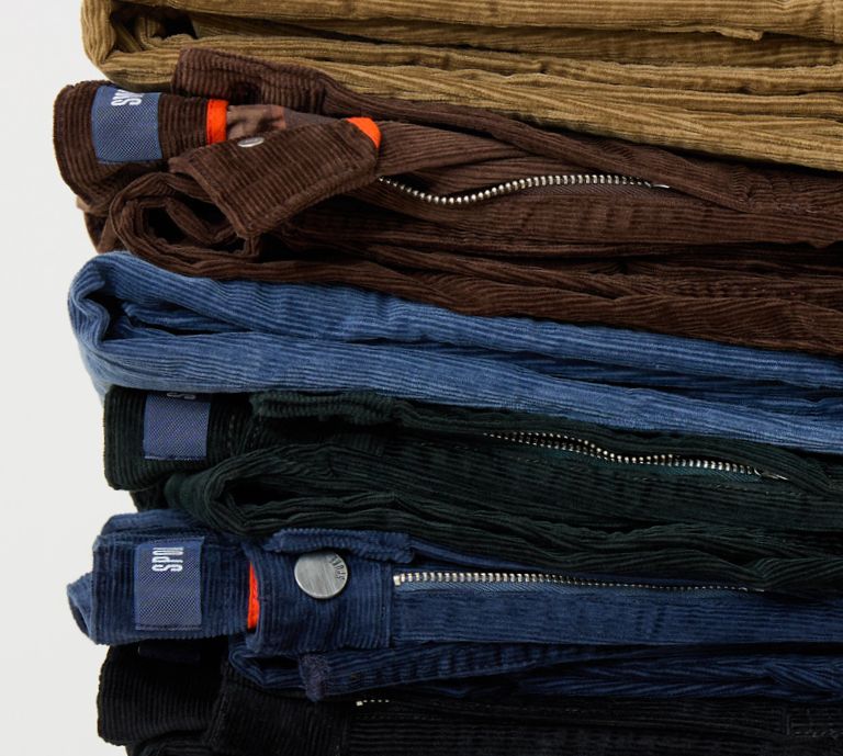 Stack of Spoke Cord Fives, in seasonal colours