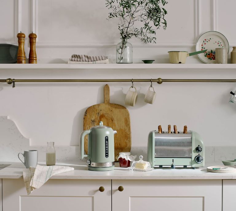 4 Slice fully painted Sage Toaster