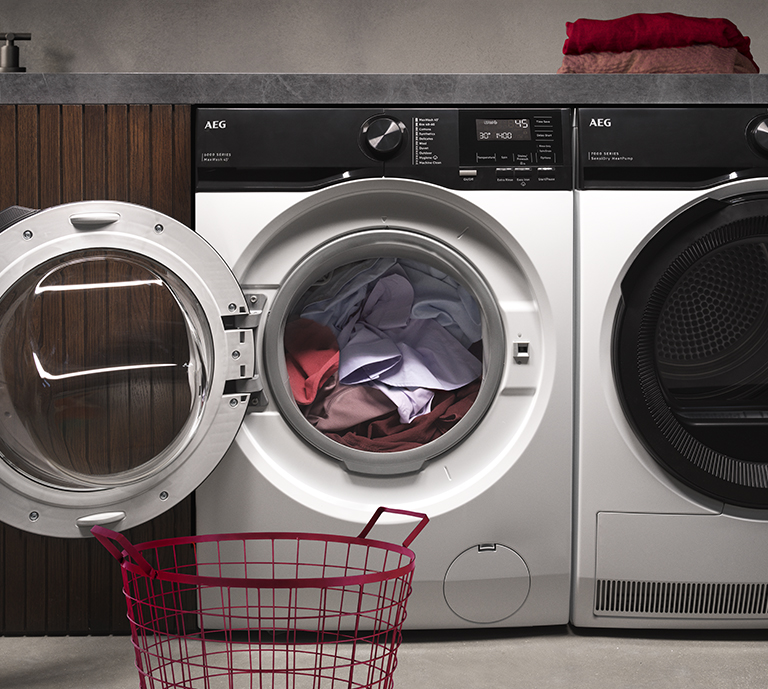 MaxWash. Full Load. 45 Mins.